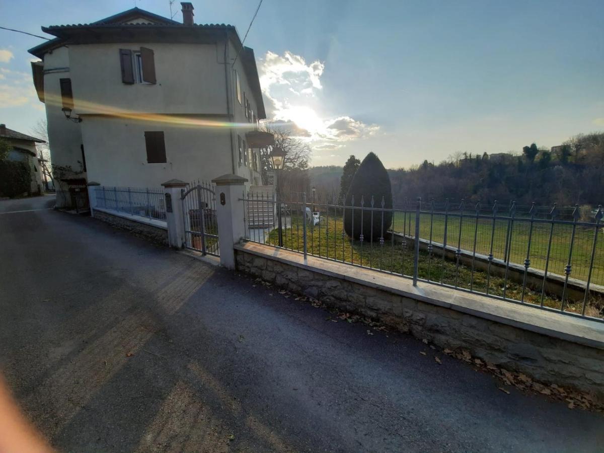 Piggiolo Villa Rocca Malatina Екстериор снимка