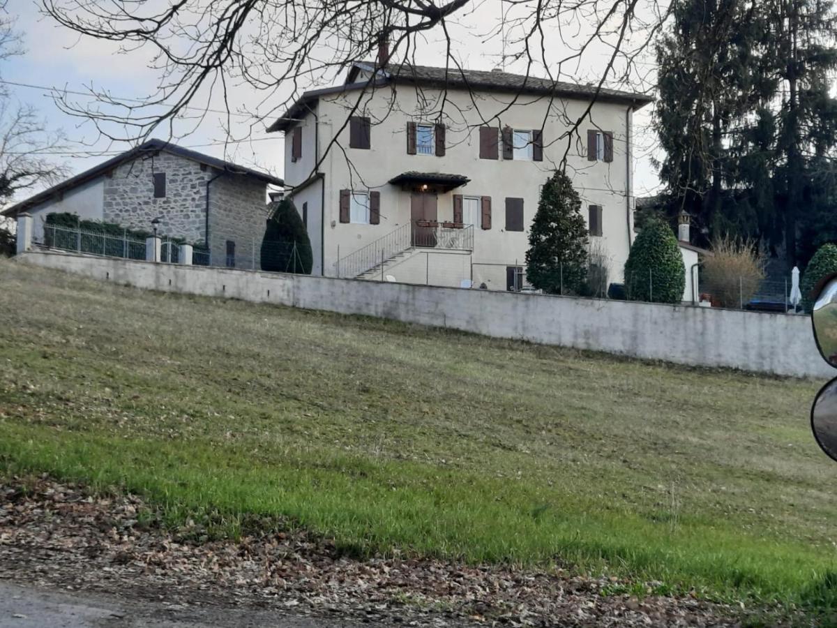 Piggiolo Villa Rocca Malatina Екстериор снимка